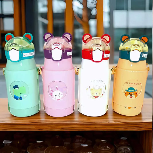 Cute and Safe Sipper Bottle for Kids – The Perfect School Buddy!