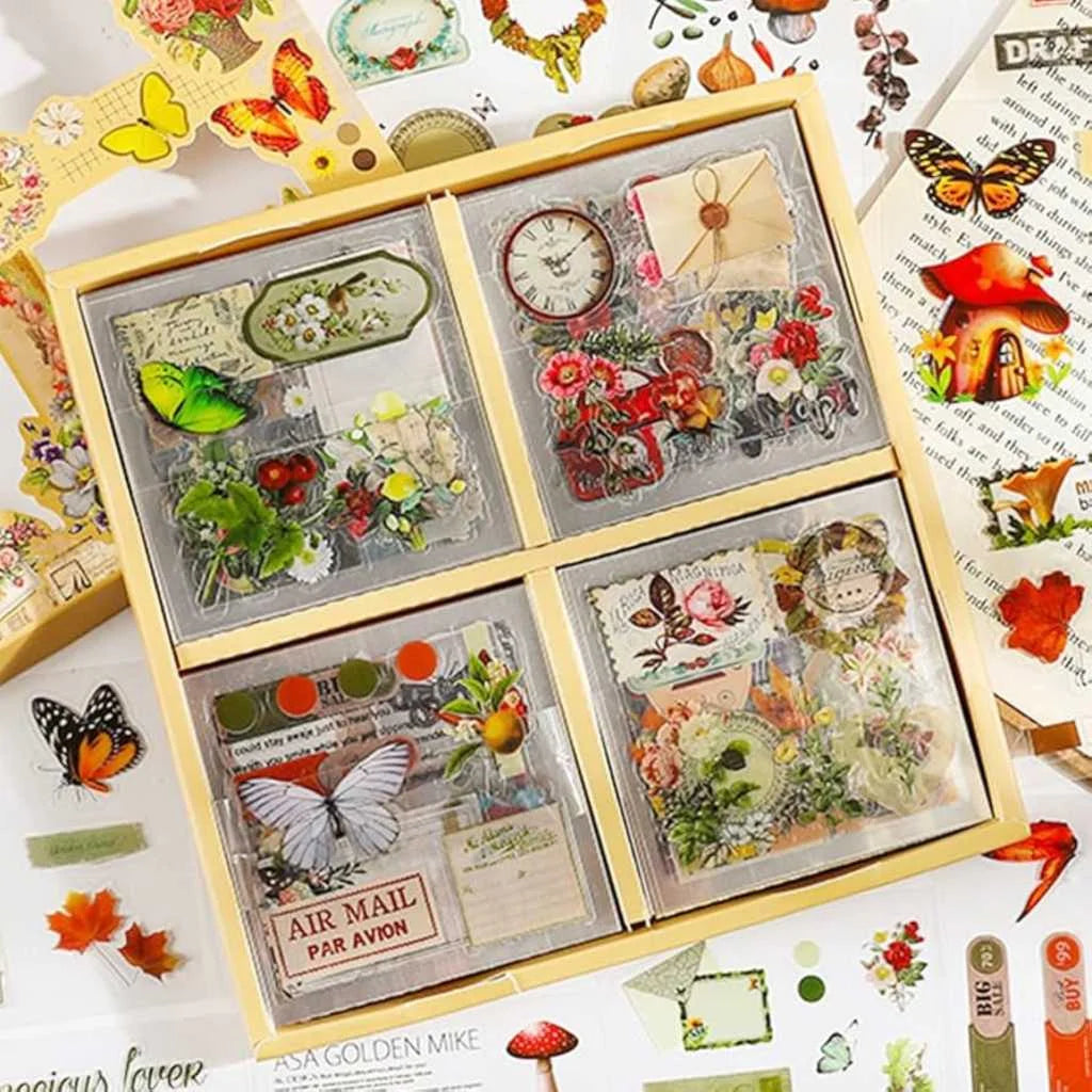 Amazing Vintage Stickers of 100 Pages and 640 Pieces