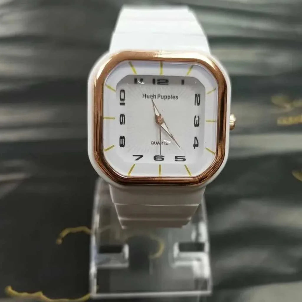 Best Analogue Watch for Women with Square Dial