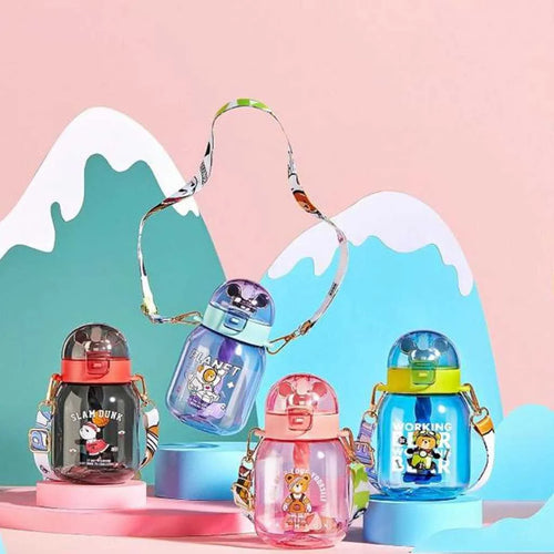 Cute Cartoon Tritan Sipper Kids Water Bottles 600ml